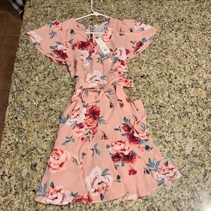 Francesca’s adorable wrap dress NWT